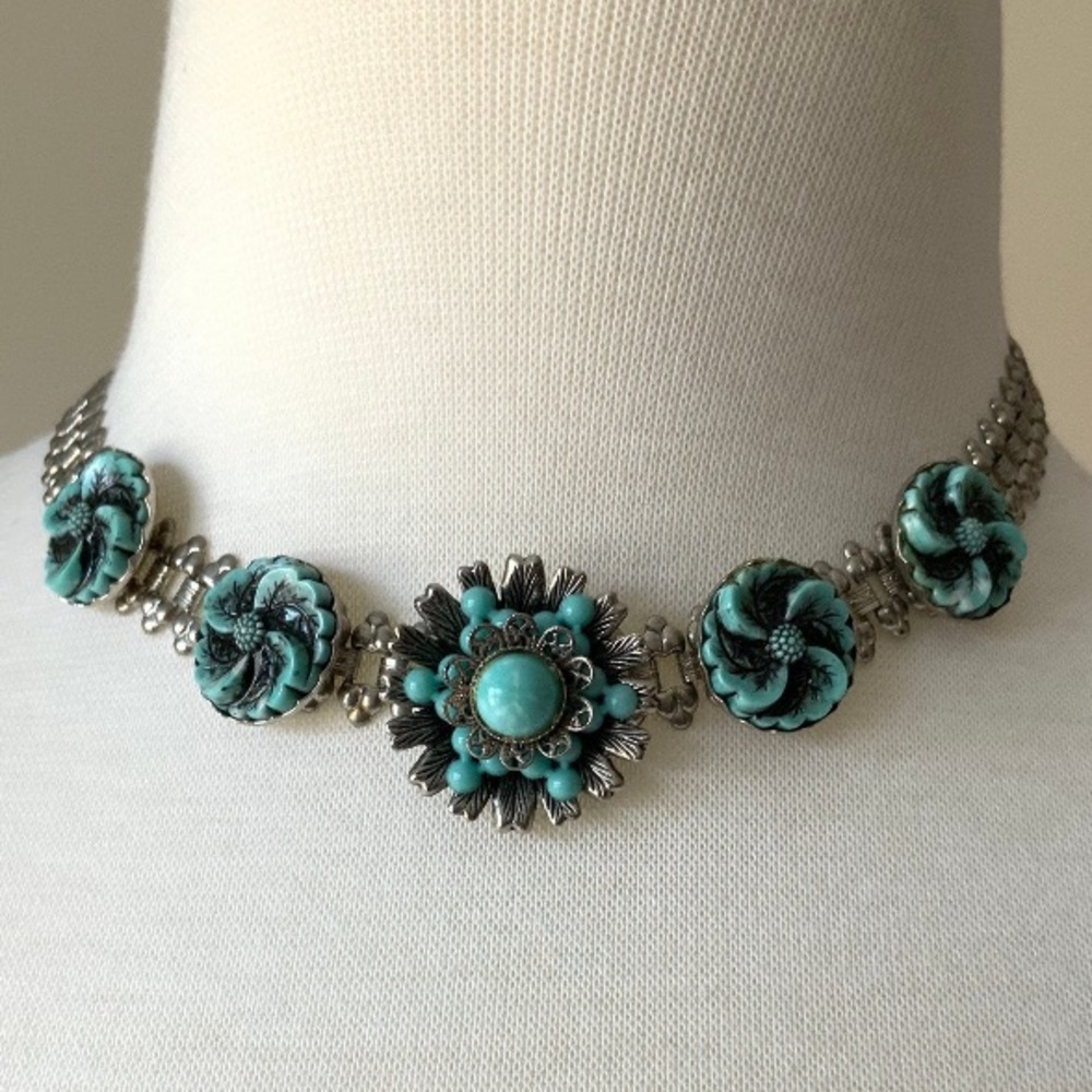 VTG Faux Turquoise Western Style Choker Necklace